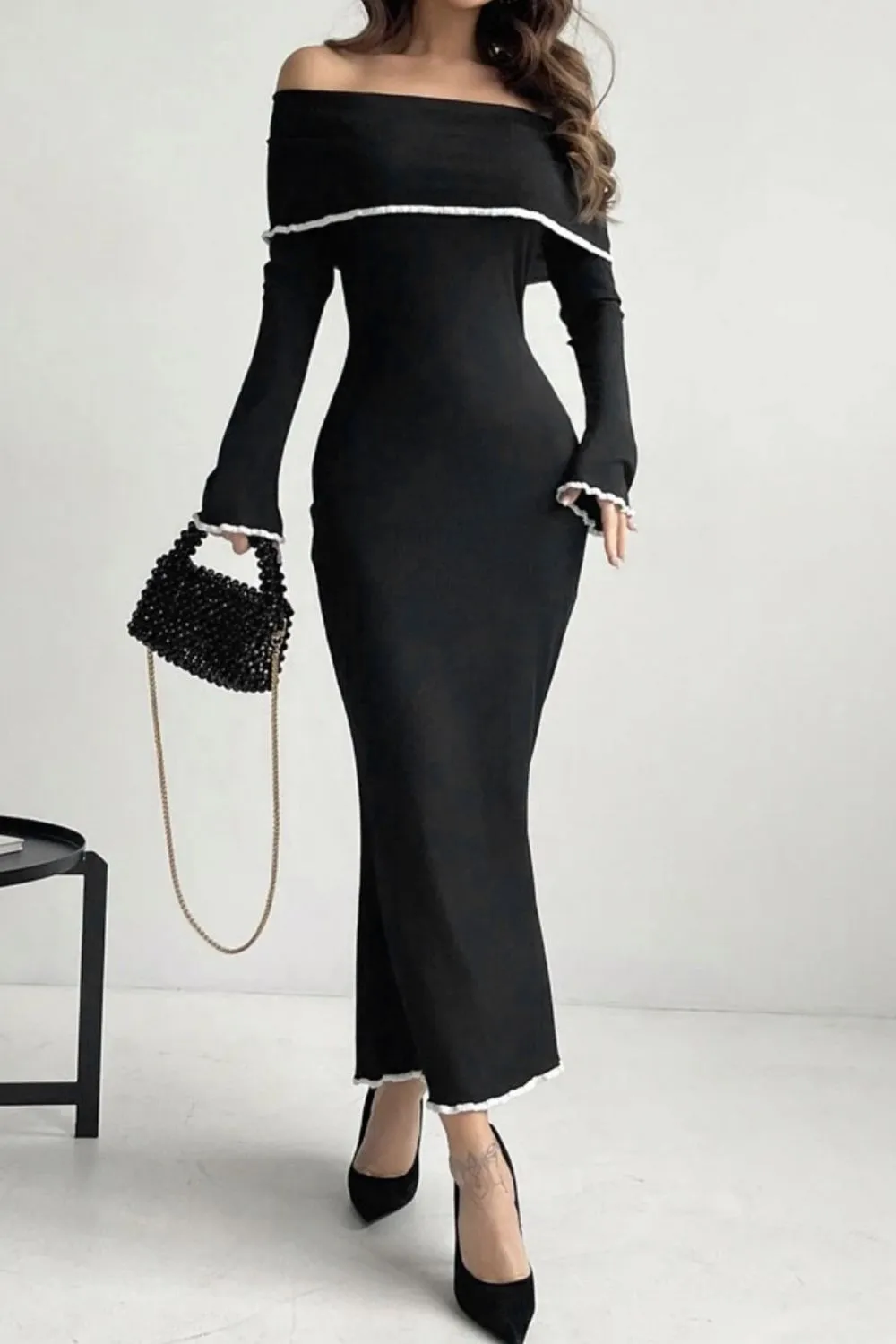 Contrast Trim Off-Shoulder Long Sleeve Maxi Sweater Dress, image 4