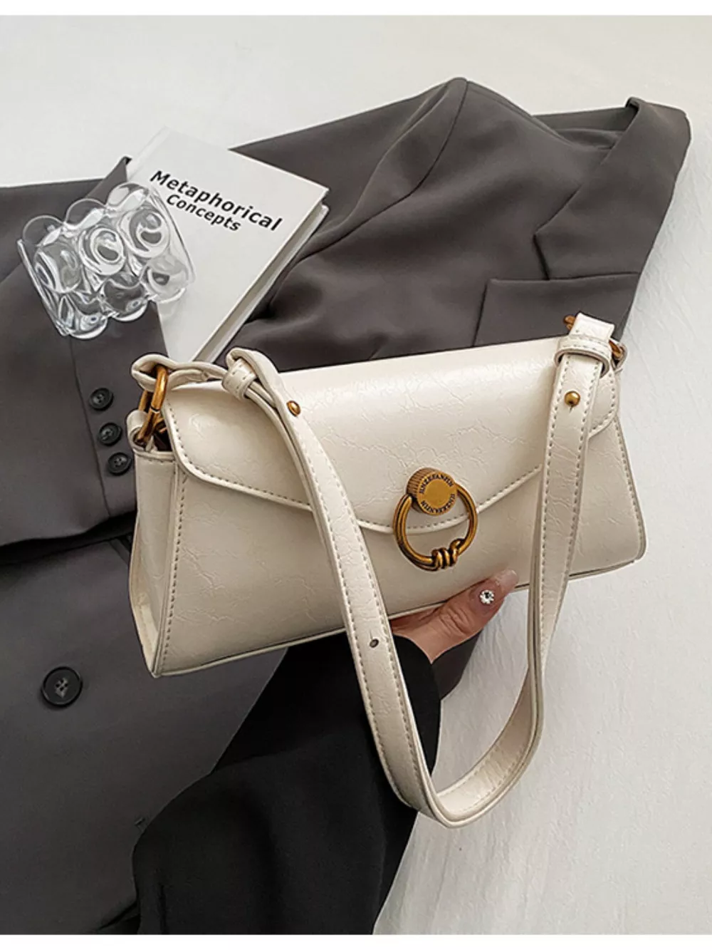 Retro Ring Decor Shoulder Bag, image 4