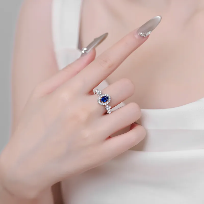925 Sterling Silver Moissanite Ring, image 4