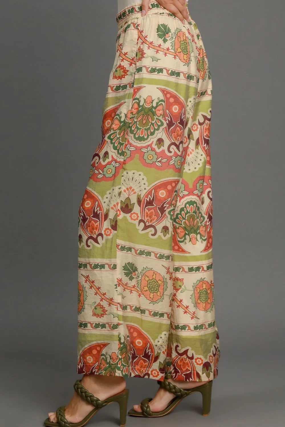 Full Size Wide Leg Border Print Pants Plus Size, image 3