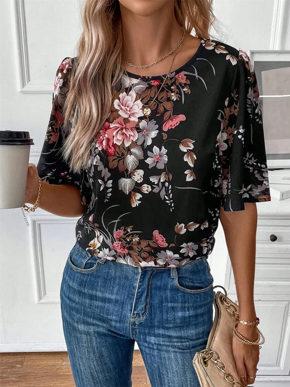 Floral Round Neck Half Sleeve Blouse, image 4