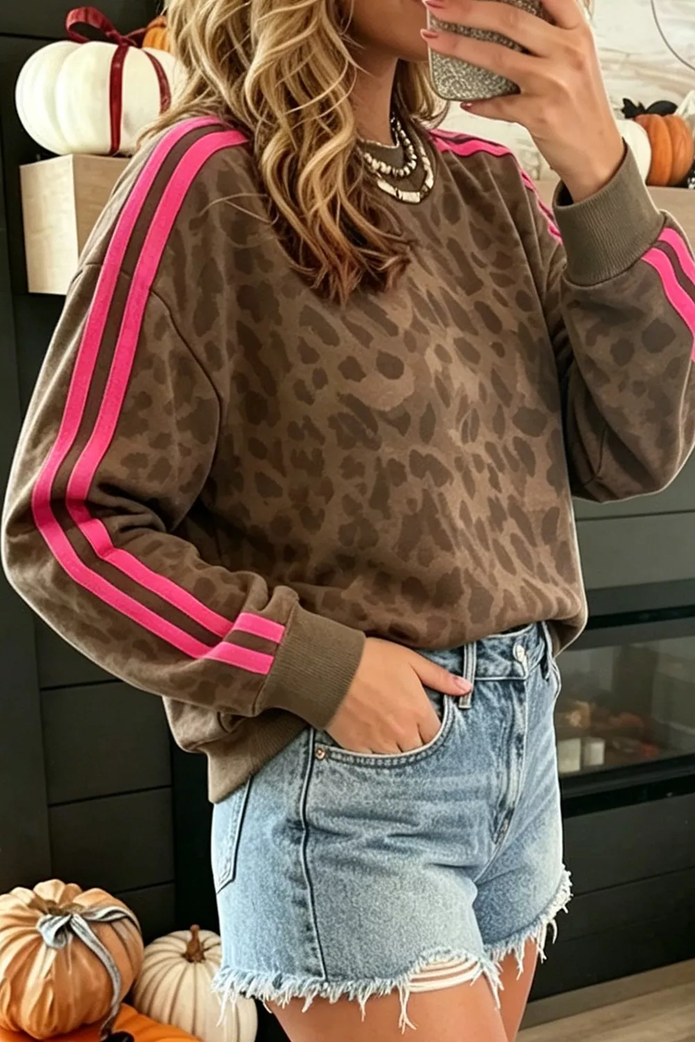 Side Stripes Leopard Round Neck Sweatshirt, image 3
