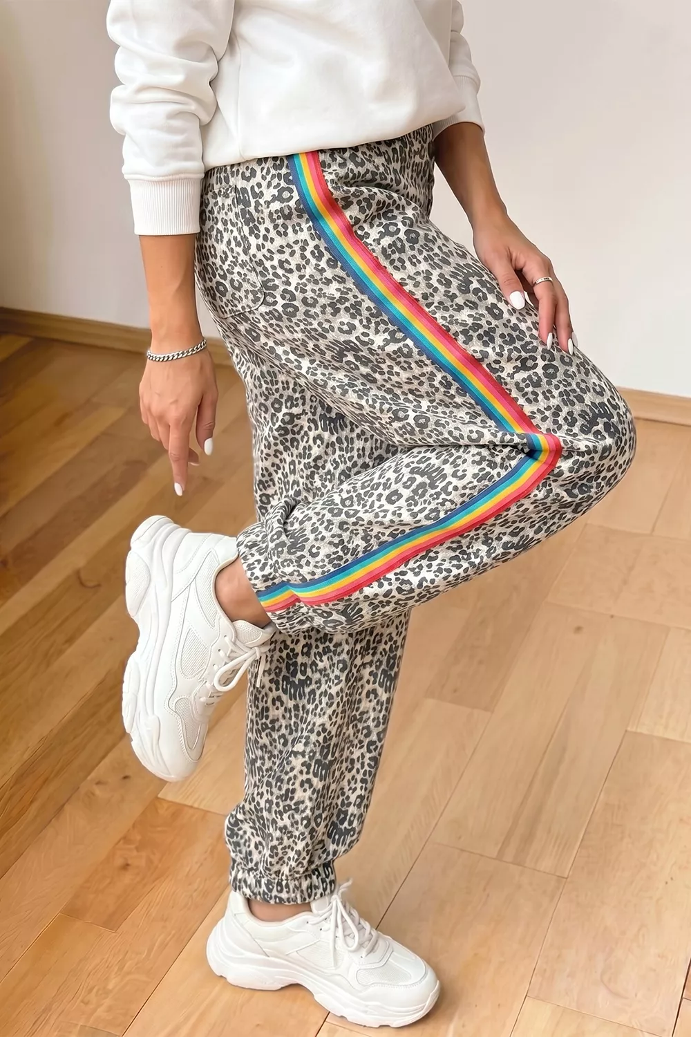 Leopard Print Rainbow Striped Detail Buttoned Loose Jogger Jeans, image 4