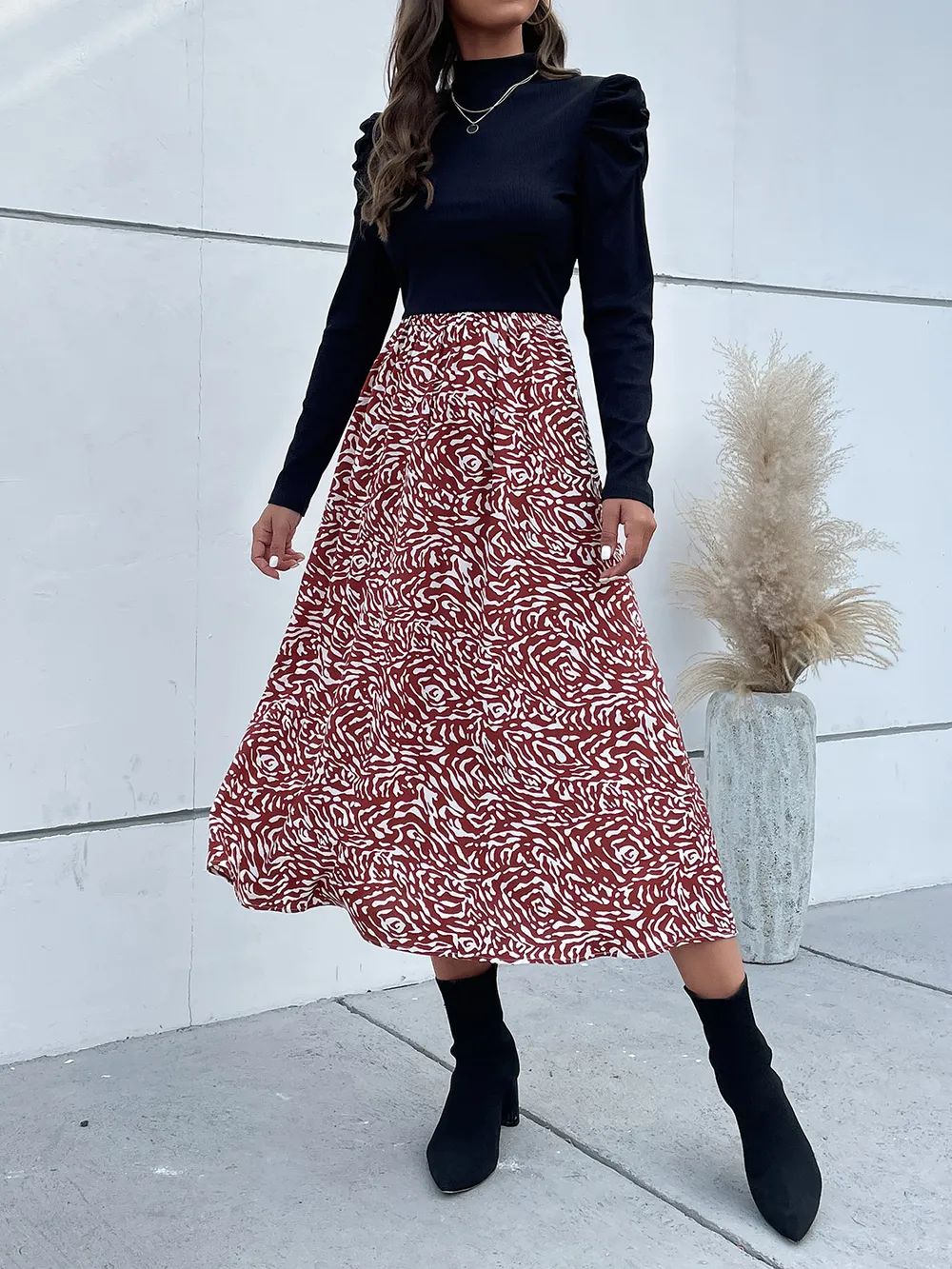 Printed Mock Neck Puff Sleeve Midi Dress, image 4