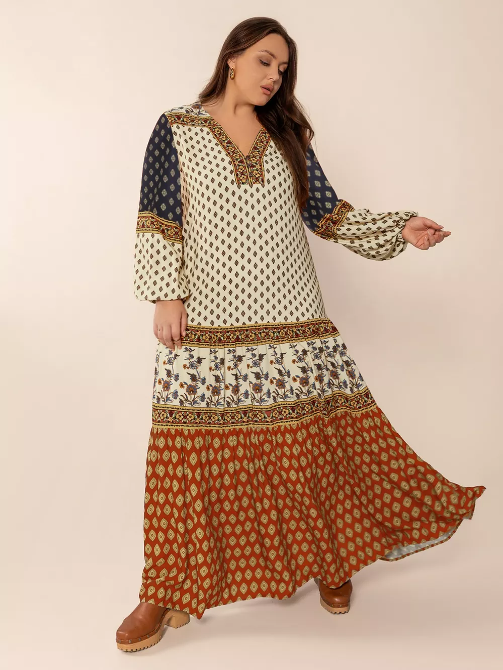 Plus Size Notched Balloon Sleeve Maxi Dress, image 4