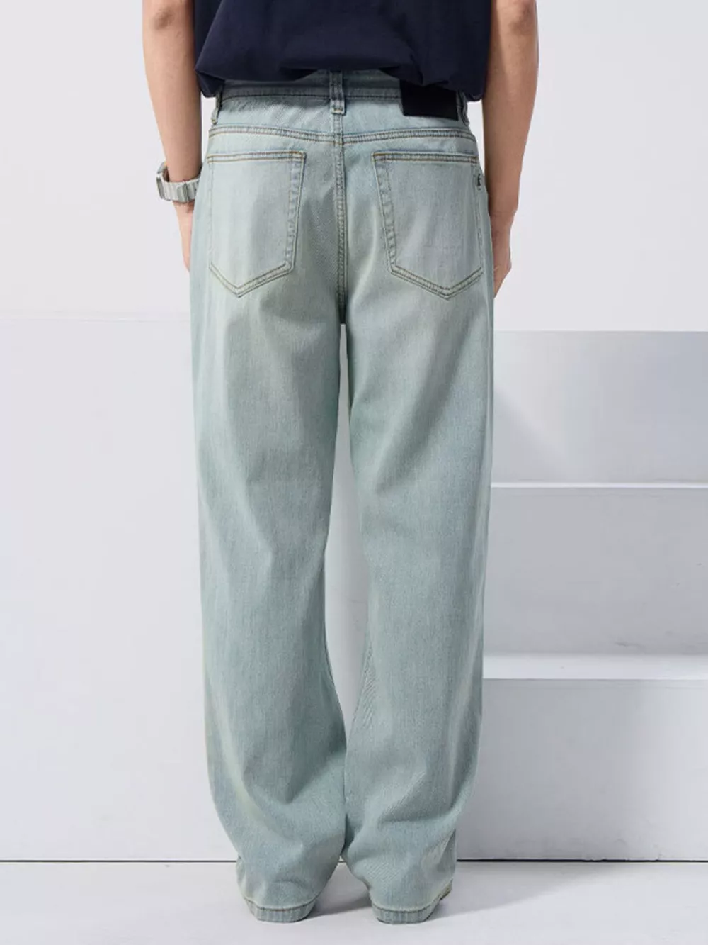 Men's Vintage Wash Loose Fit Jeans, image 10