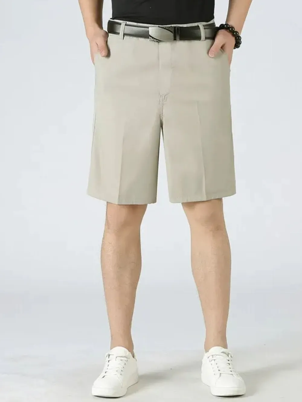 Men's Loose Fit Pocketed Shorts, image 3