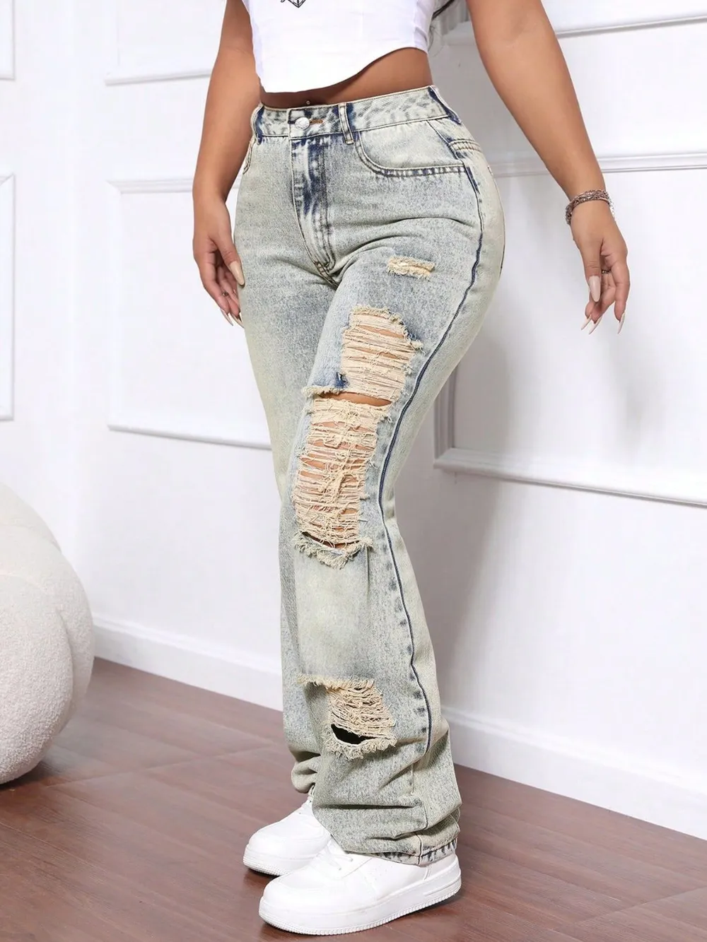 Distressed High Waist Jeans, image 3