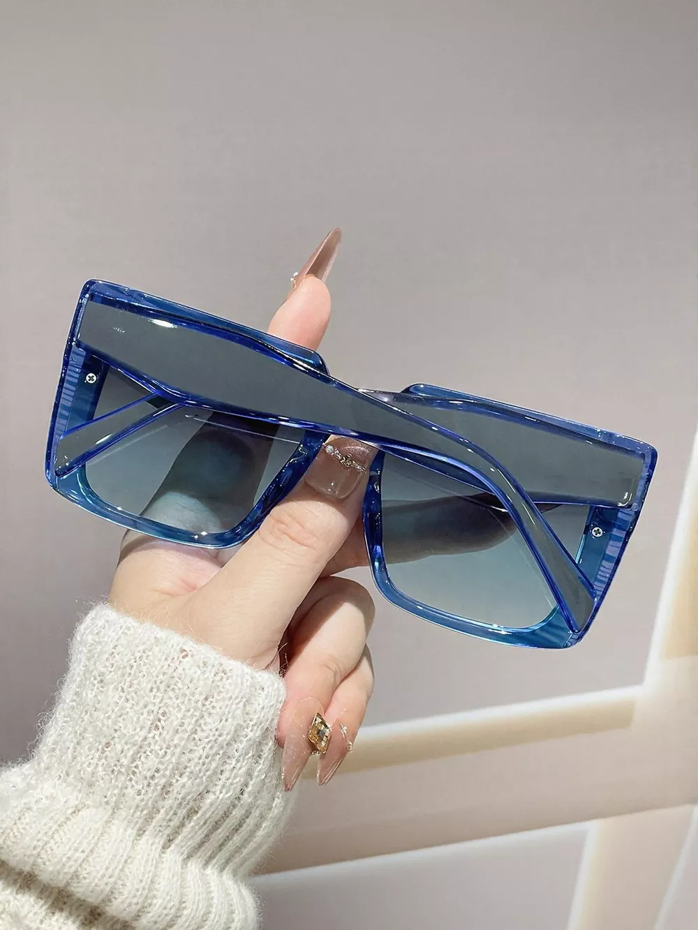 Oversized Gradient Square Sunglasses, image 5
