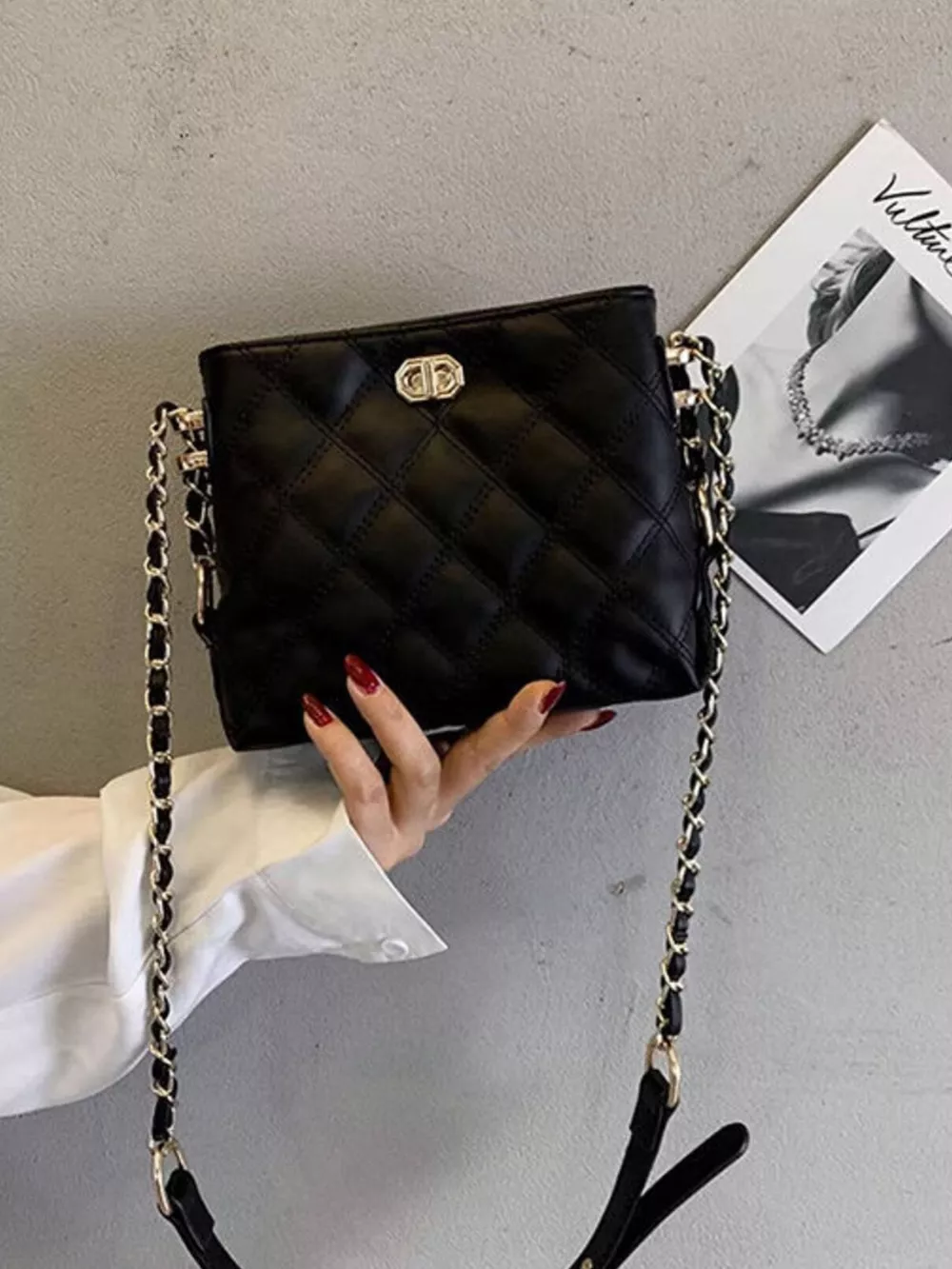 Quilted Bucket Crossbody Bag with Chain Strap, image 3
