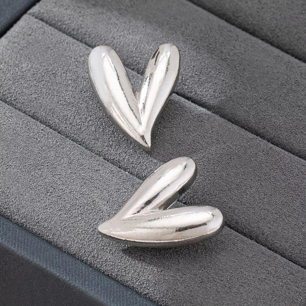 4 Pair Heart Stud Earrings, image 8