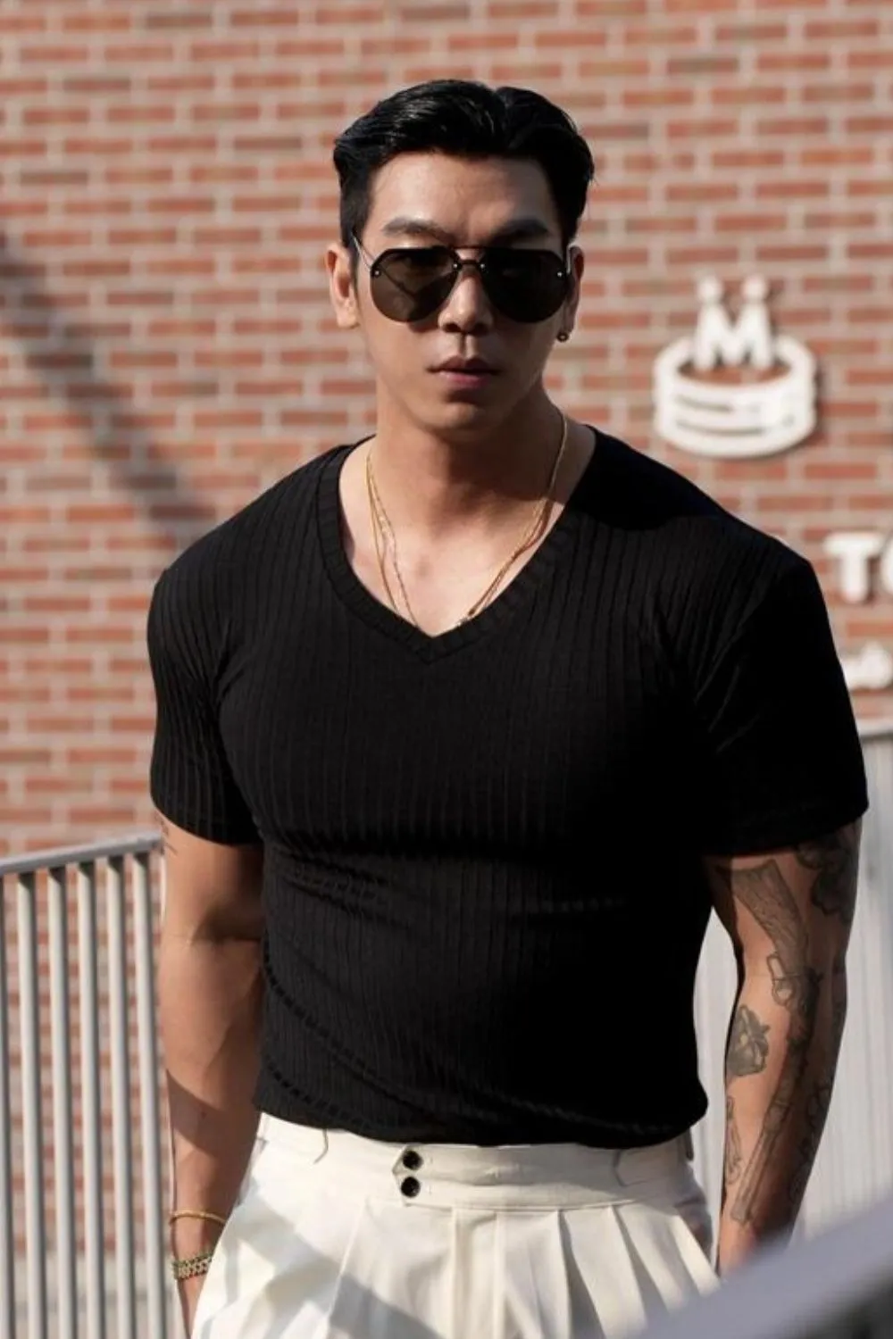 Men's Plus Size V-Neck Short Sleeve T-Shirt, image 2