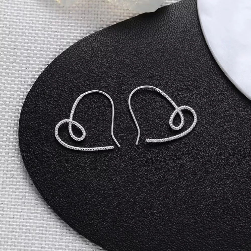 Heart-Shaped Dangle Earrings, image 2