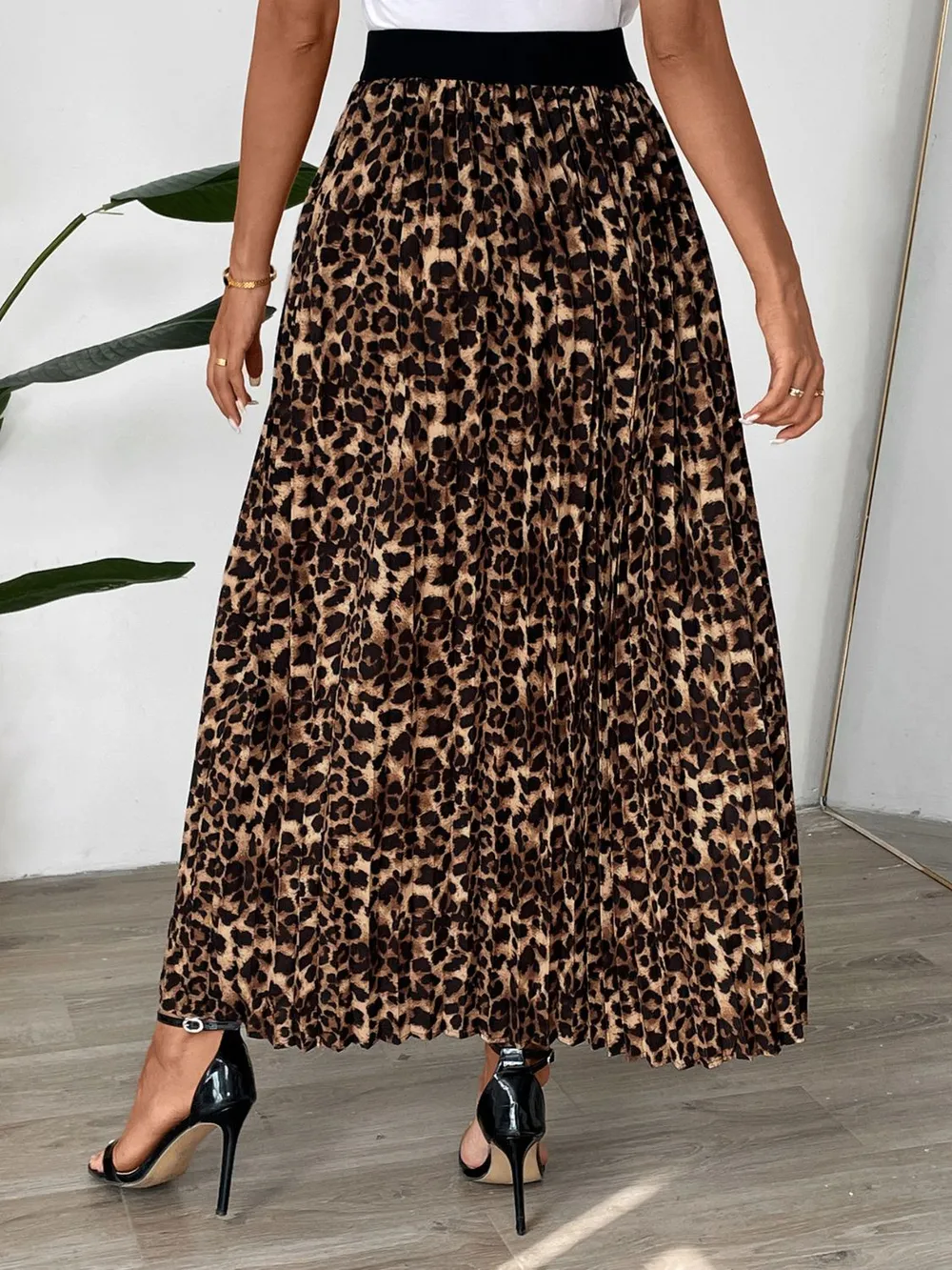 Pleated Leopard Maxi Skirt, image 6