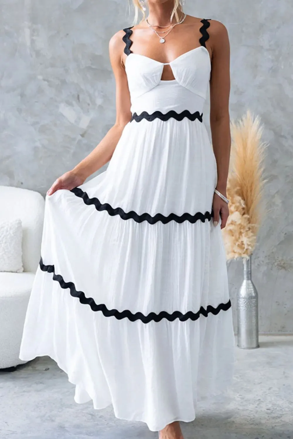 Tiered Maxi Dress with Scalloped Trim, image 3