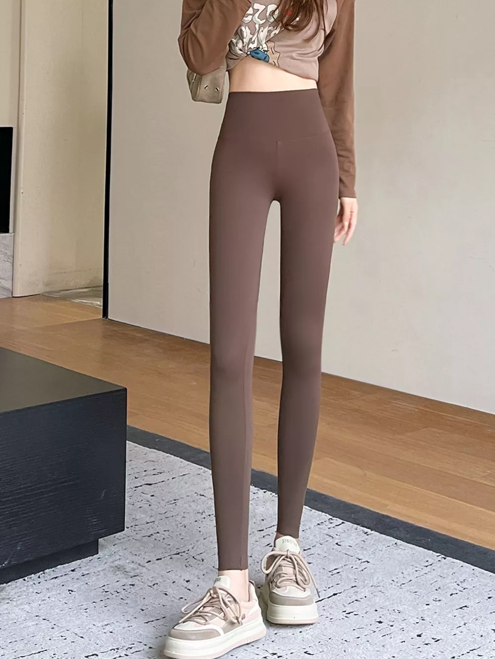 High-Waisted Tummy Control Active Leggings with Side Pockets, image 10