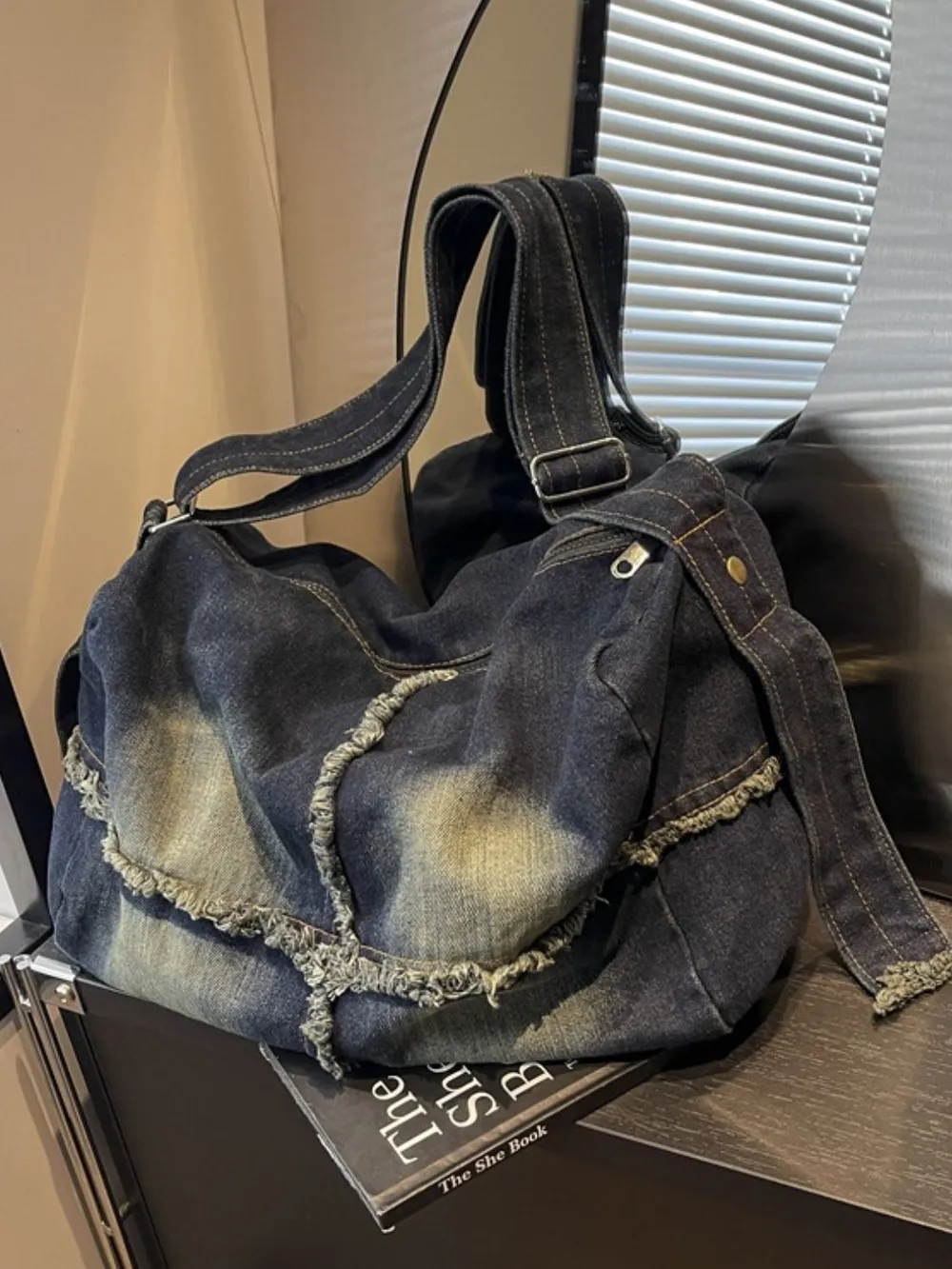 Raw Hem Gradient Crossbody Bag, image 13