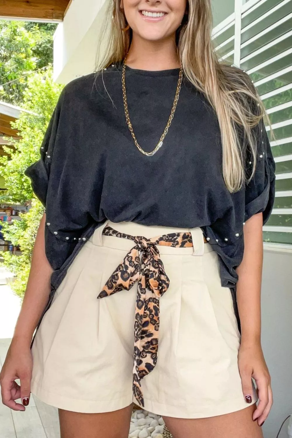 High-Waisted Pleated Shorts, image 5