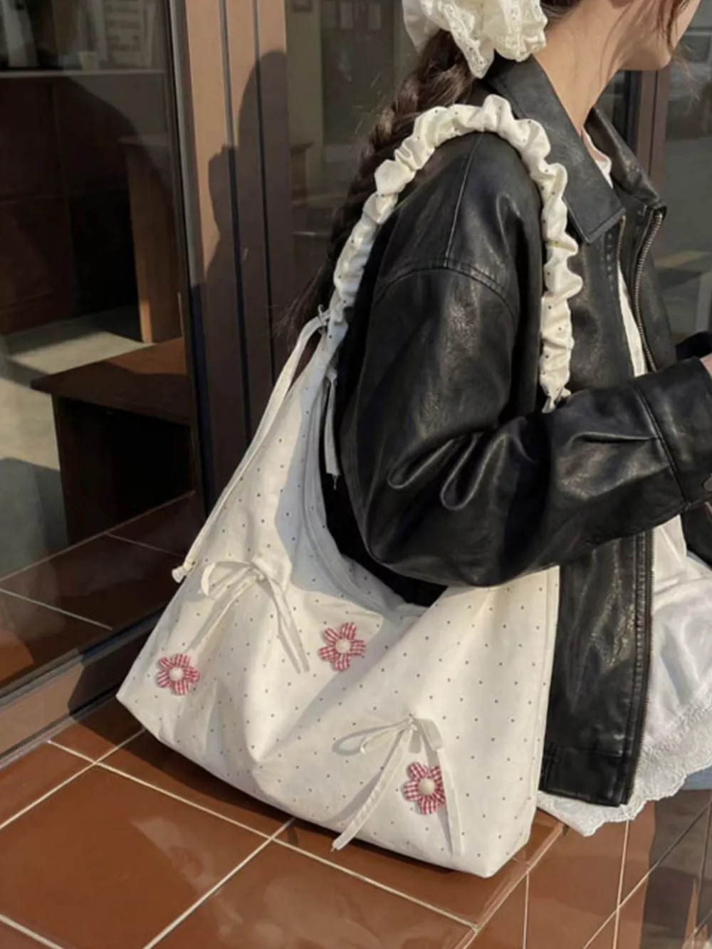 Floral Embellished Shoulder Bag, image 7