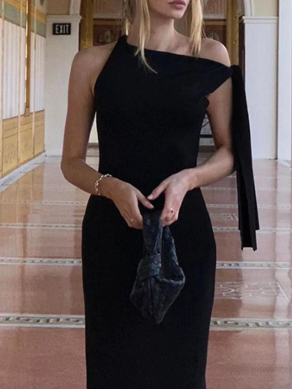 Elegant Sleeveless Tie-Shoulder Maxi Dress, image 5