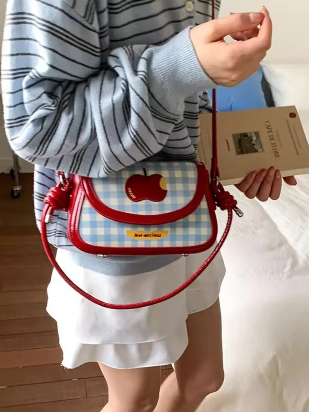 Apple Gingham Pattern Shoulder Bag, image 2