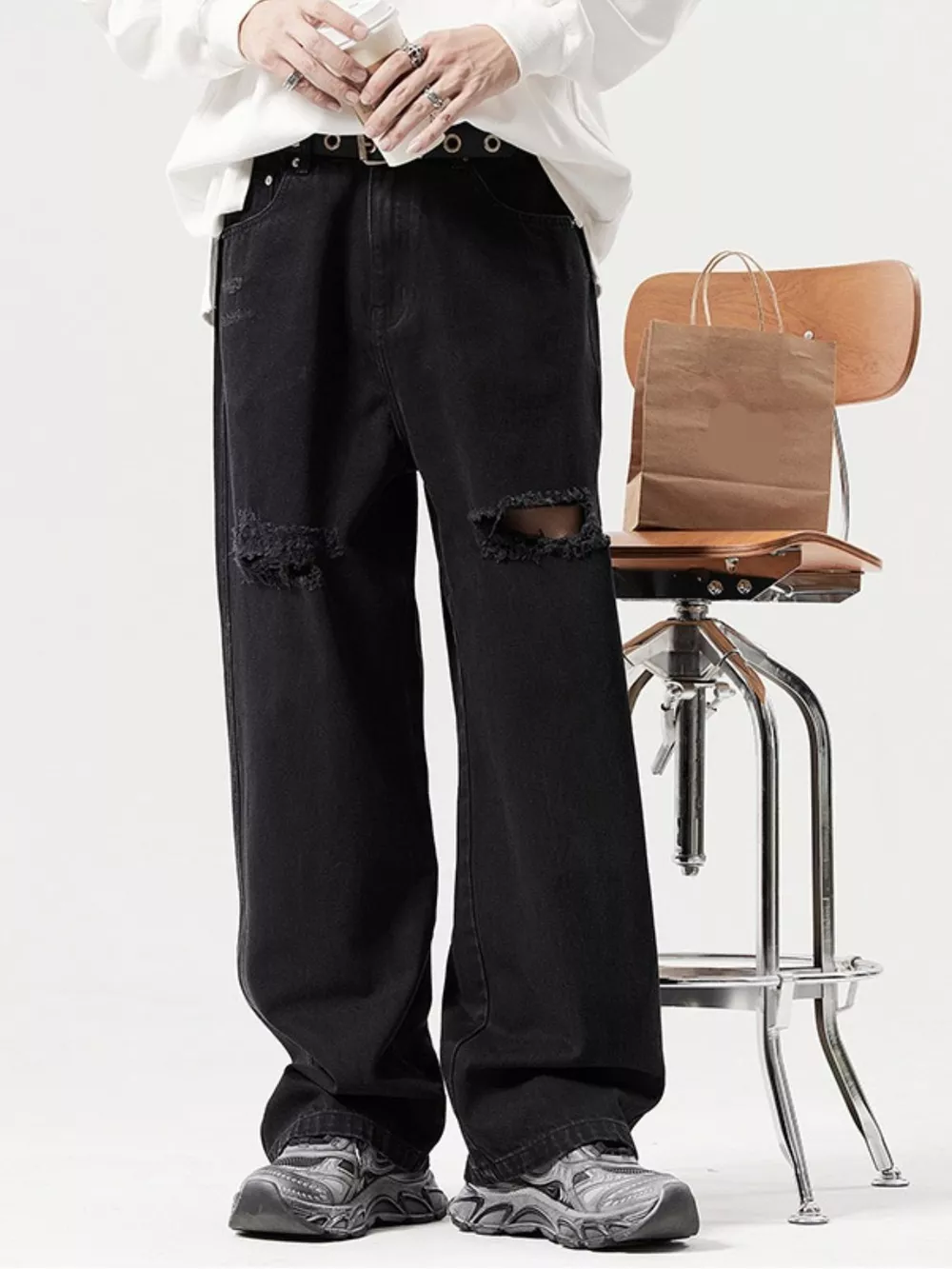 Men's Distressed Wide Leg Jeans