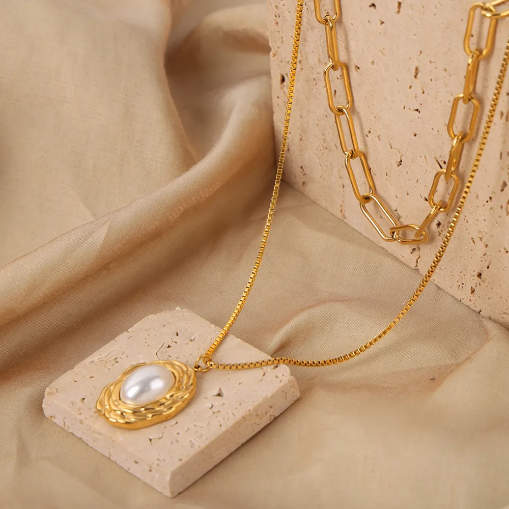 Inlaid Pearl Double-Layered Titanium Steel Necklace, image 4