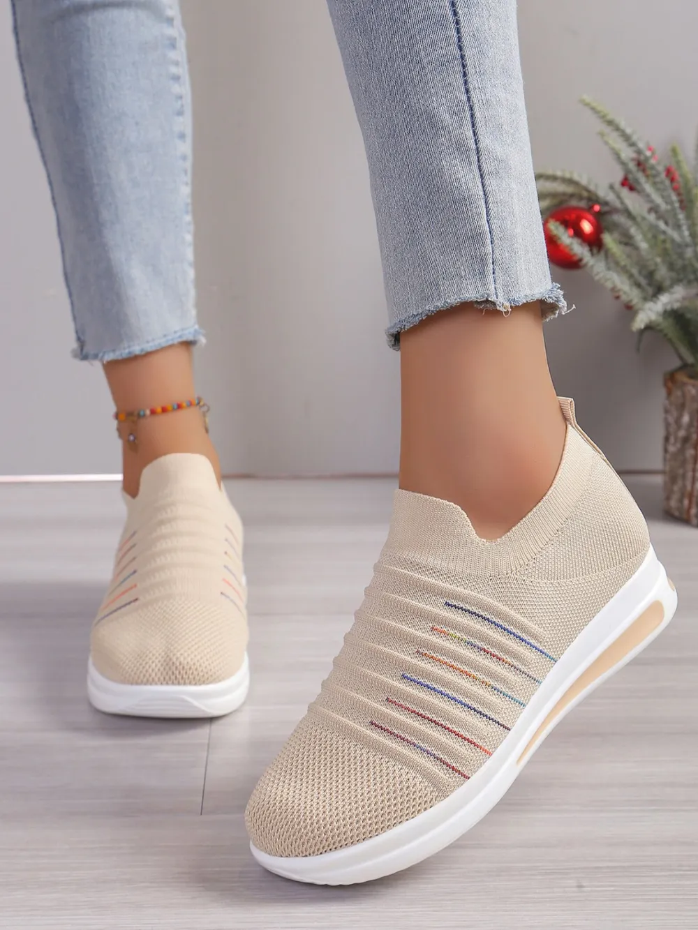 Breathable Mesh Wedge Sneakers, image 3