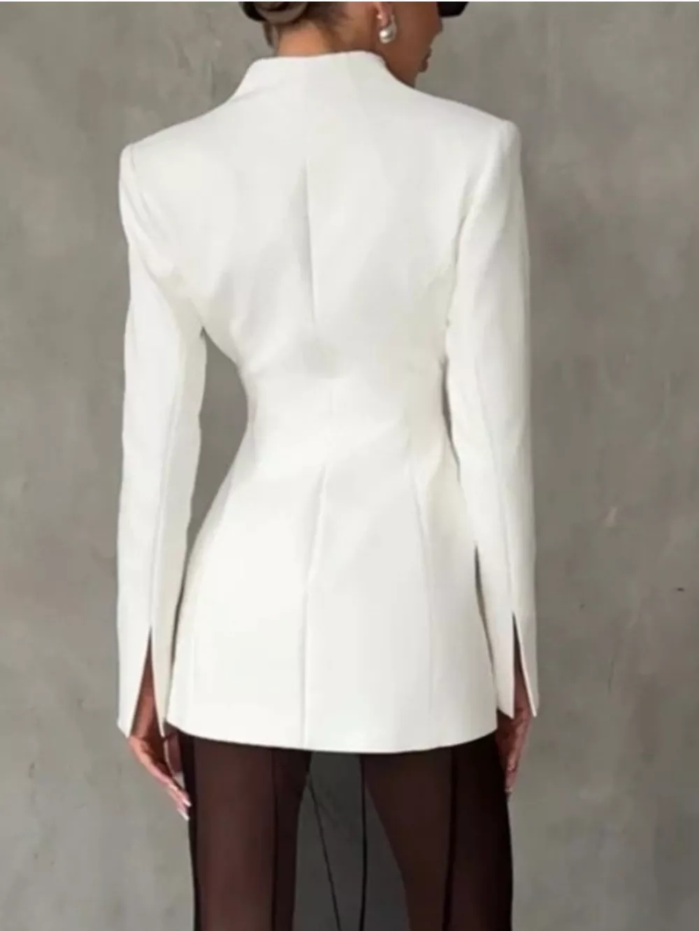 Slim-Fit Structured Waist Blazer, image 3