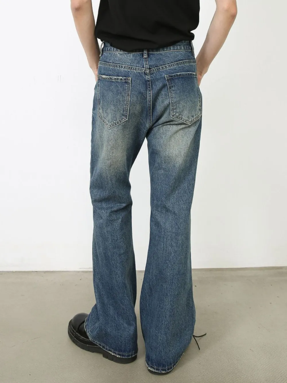 Men's Distressed Jeans with Pockets, image 2