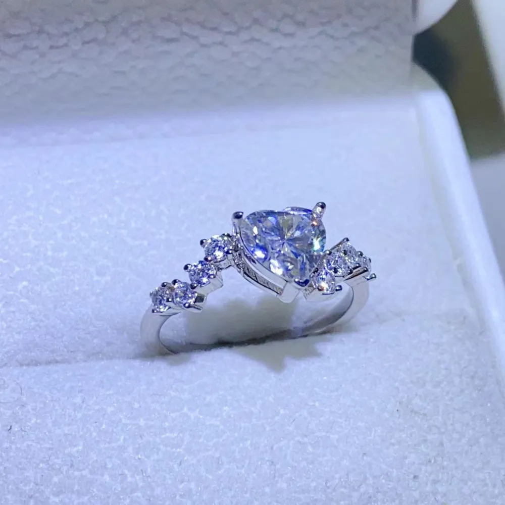 1 Carat Moissanite 925 Sterling Silver Ring, image 3