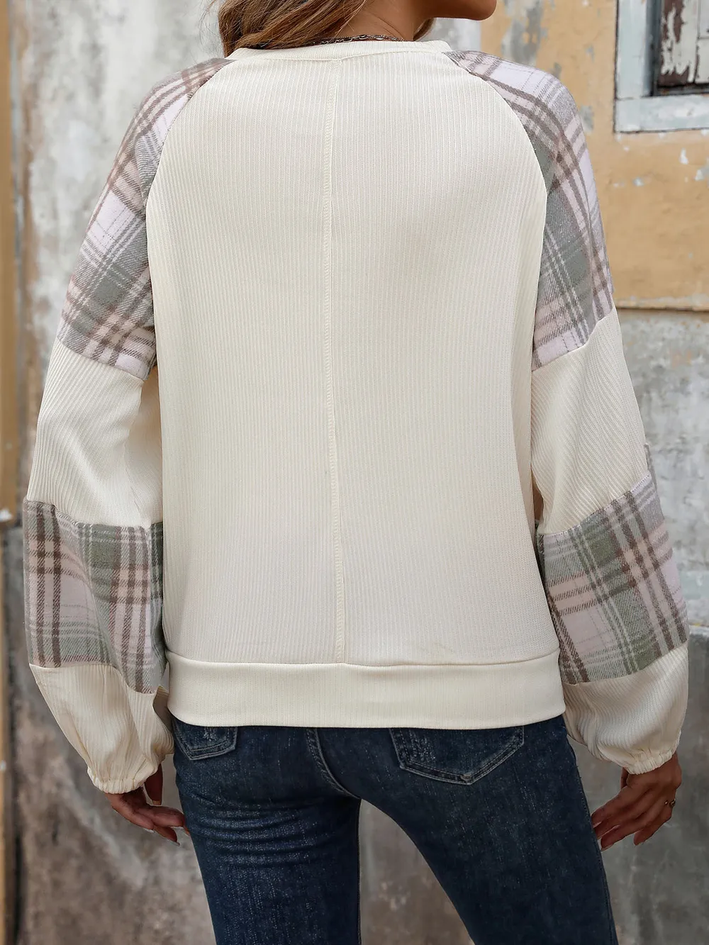 Plaid Round Neck Long Sleeve Sweatshirt, image 3