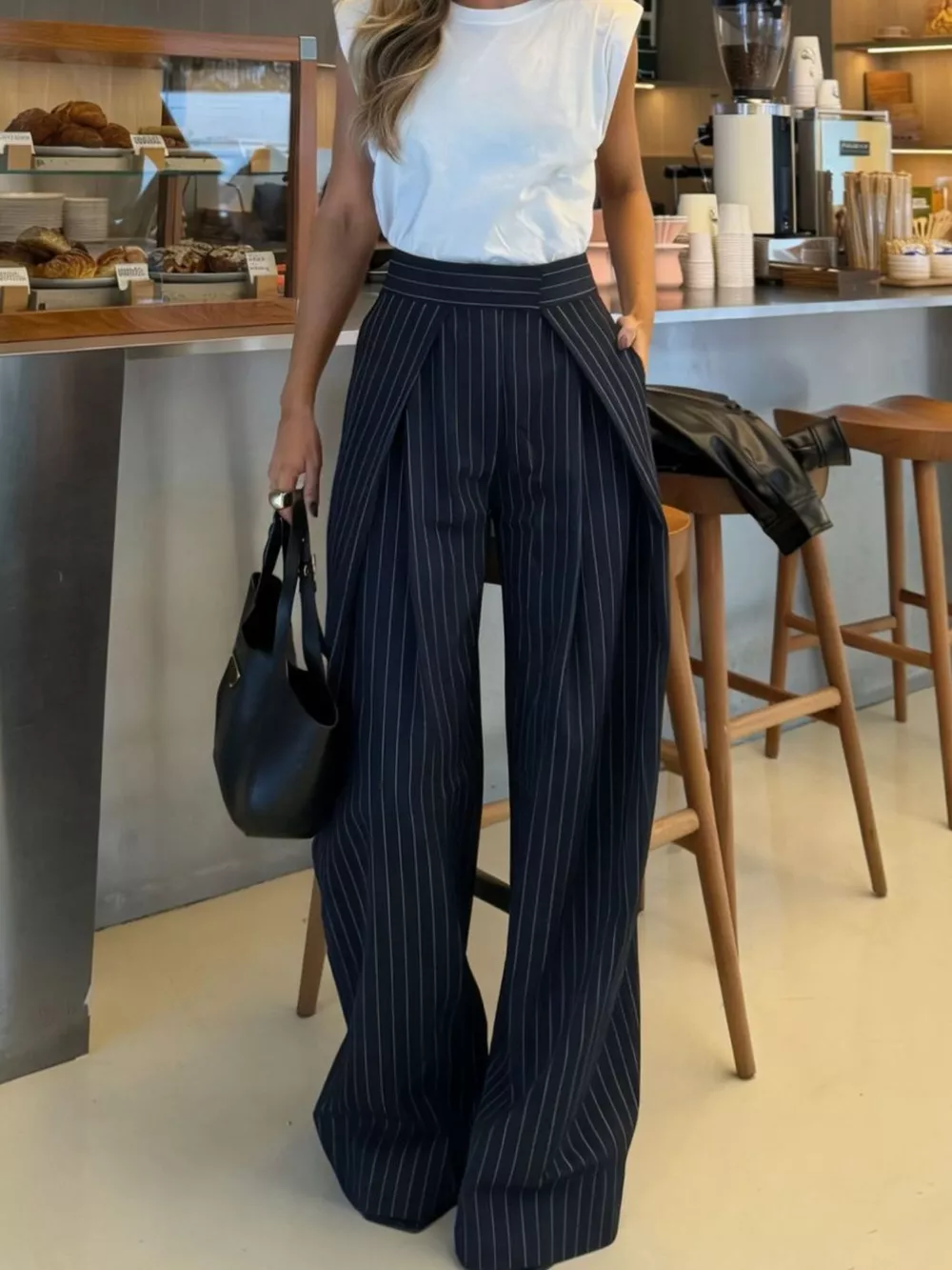 High-Waisted Wide-Leg Pants, image 3