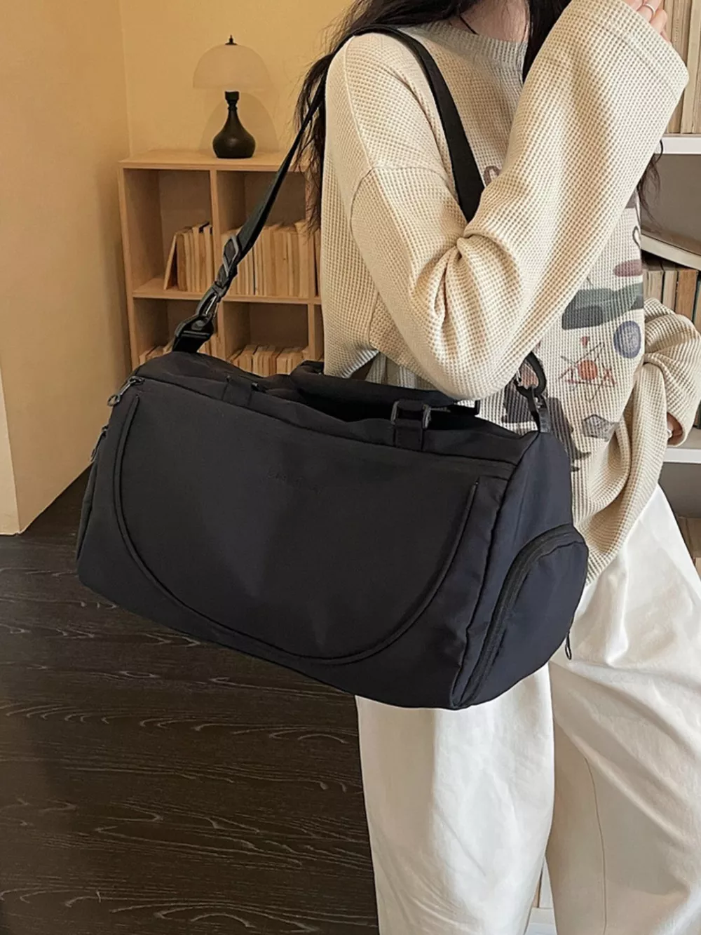 Duffle Bag with Adjustable Strap, image 6