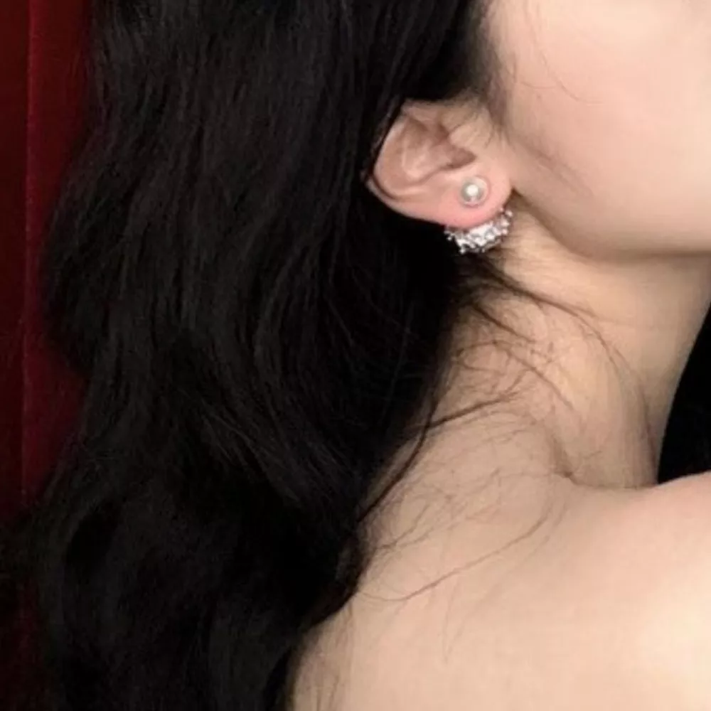 Pearl Stud Earring, image 4