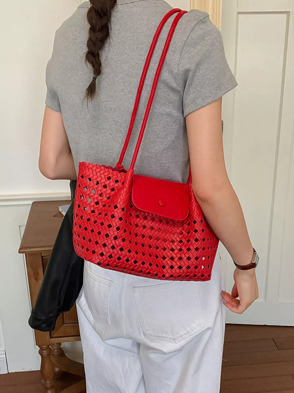 Hollow-Out Shoulder Bag, image 2