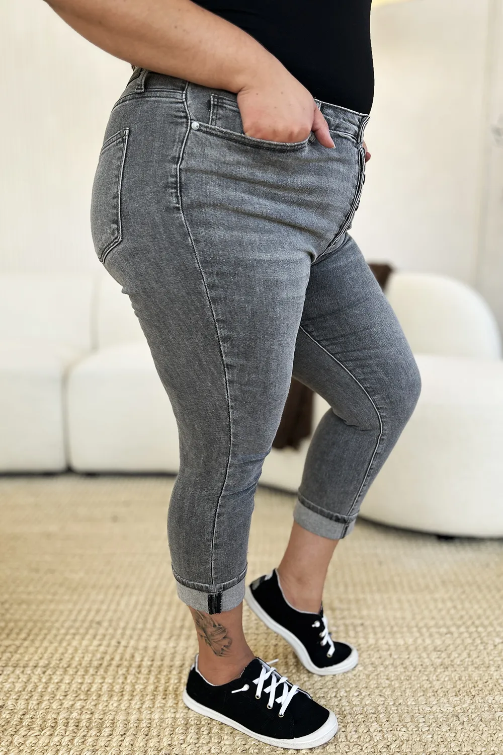 Full Size Button Fly High Waist Cuffed Capris, image 14