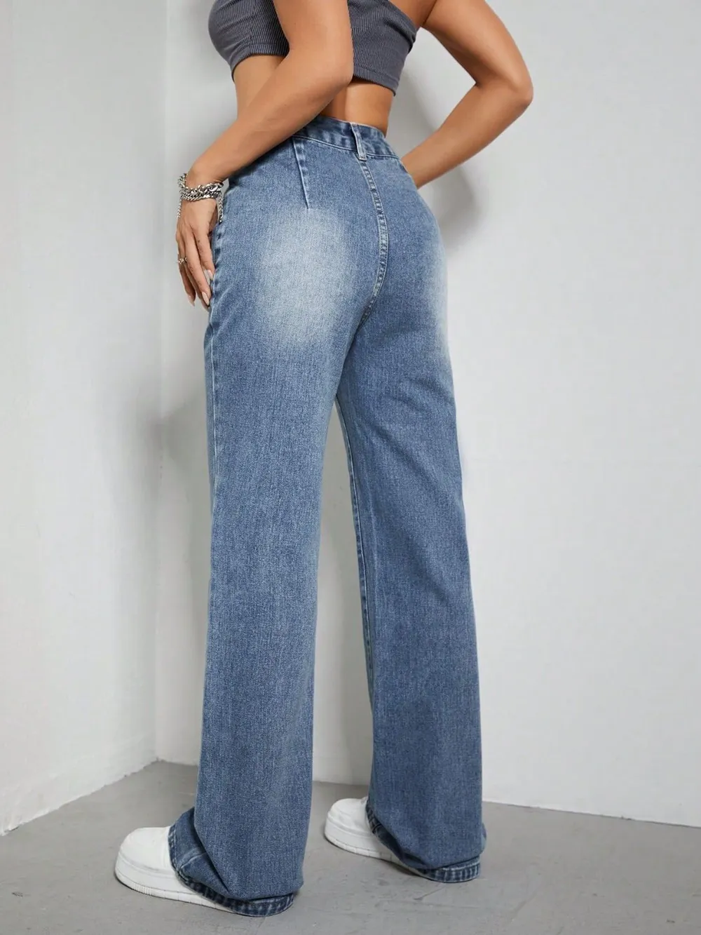 High Rise Wide Leg Jeans with Pockets, image 2