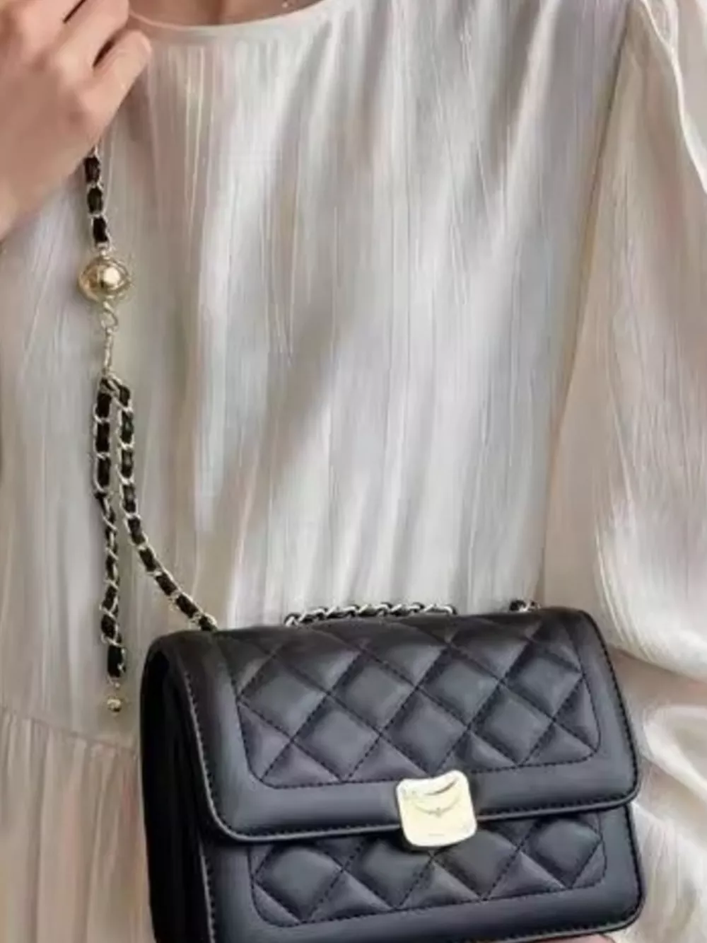 Quilted Flap Chain Crossbody Bag, image 4