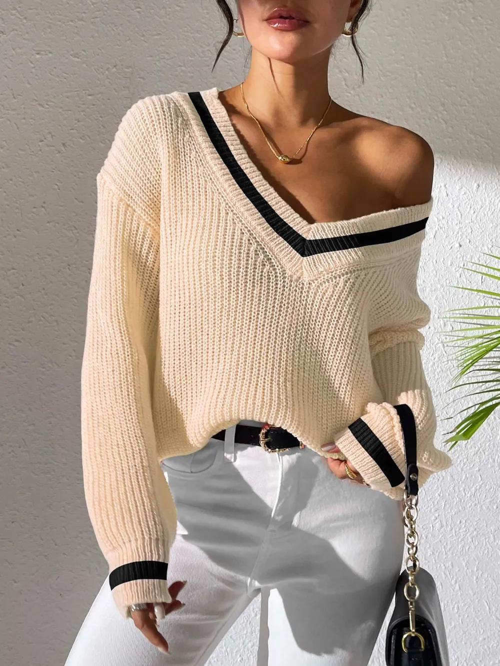Contrast Trim V-Neck Long Sleeve Sweater, image 10