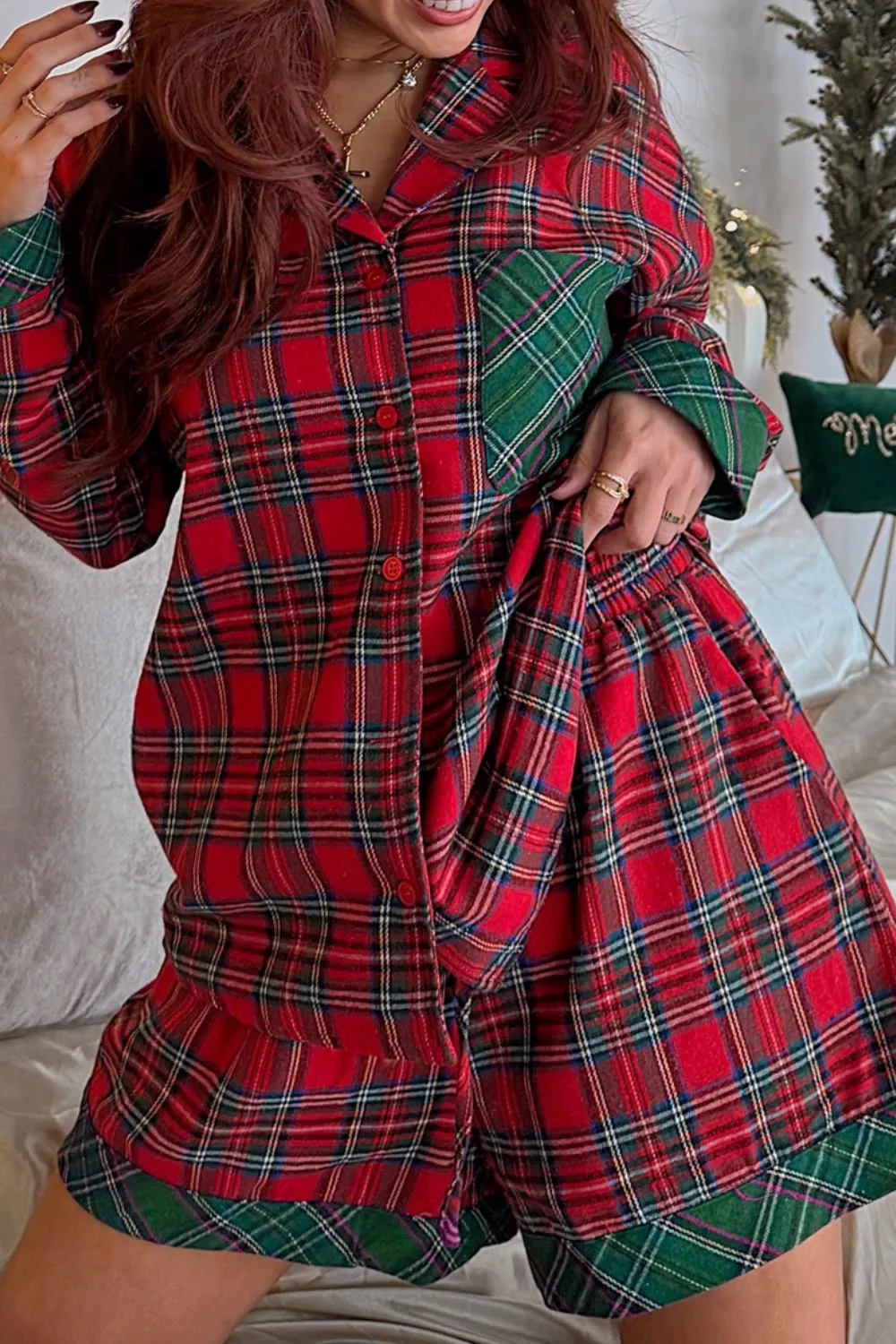 Plaid Contrast Patched Christmas Holiday Long Sleeve Shirt and Short 2pcs Pajama Set, image 3
