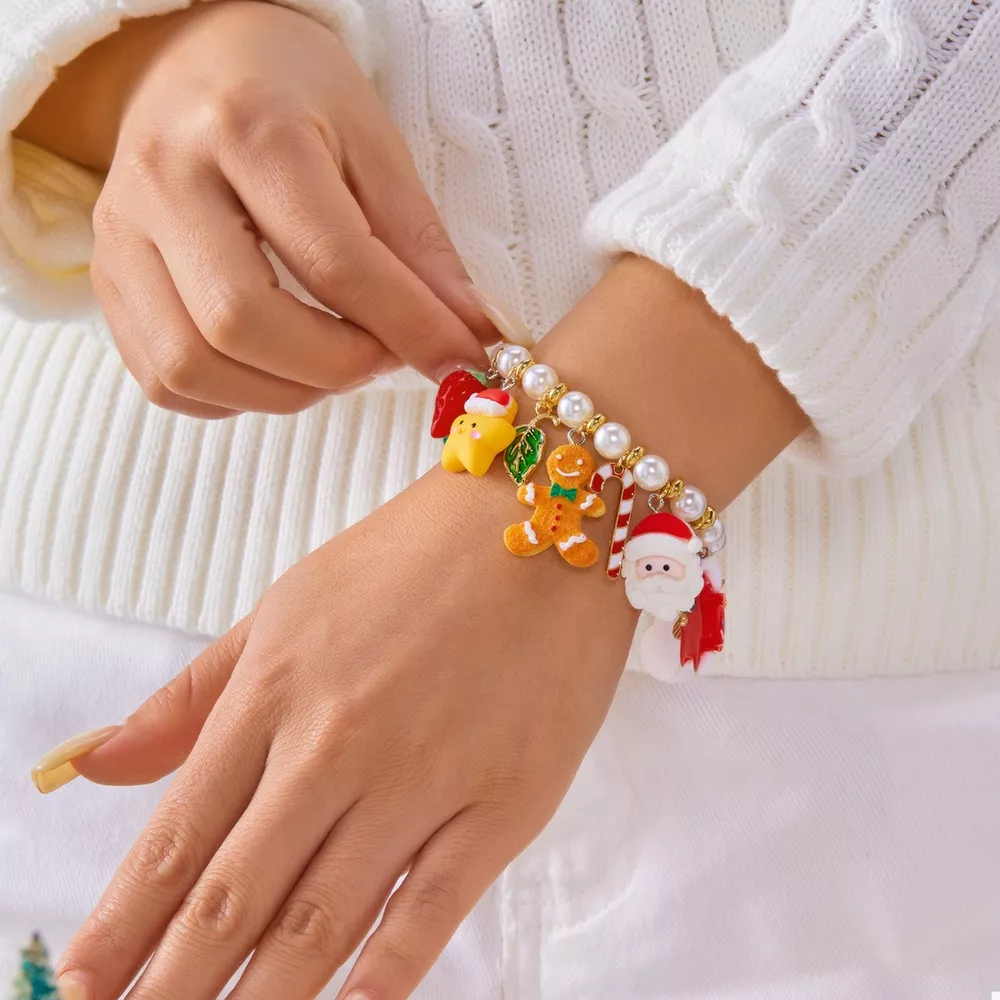 Christmas Charm Pearl Bracelet, image 4