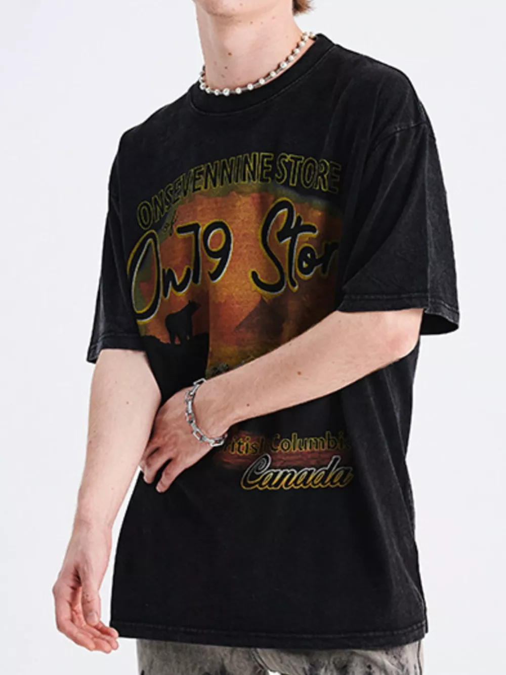 Men's Graphic Round Neck Oversized T-Shirt, image 2