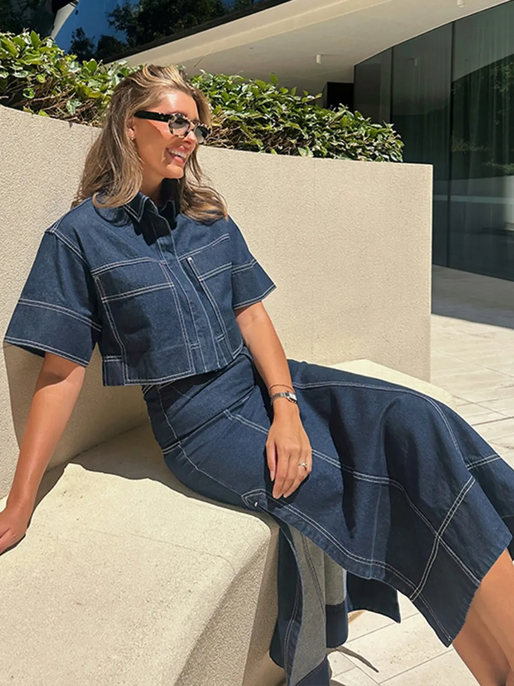 Cropped Short Sleeve Contrast Stitch Denim Top, image 5