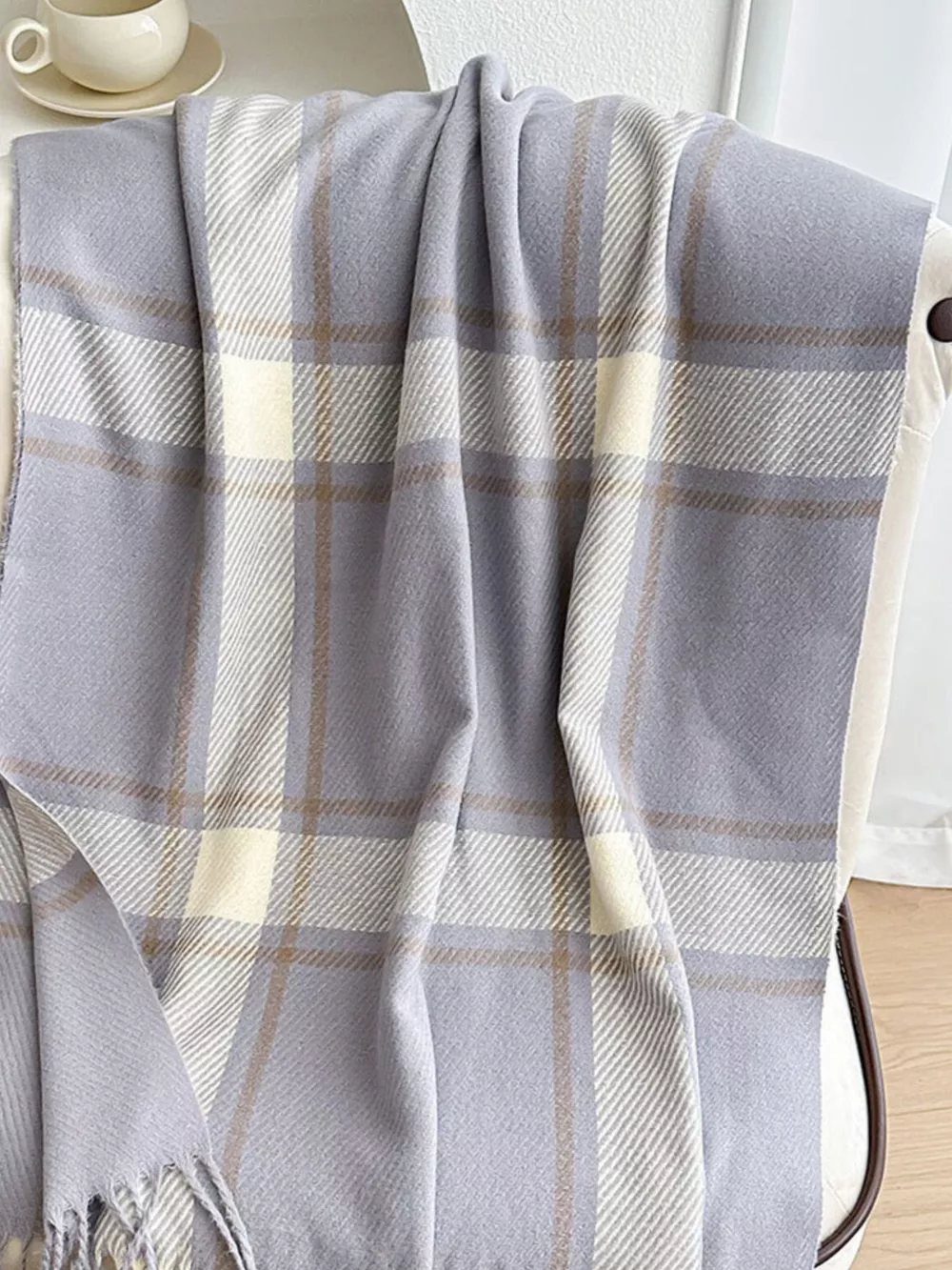 Classic Plaid Pattern Tassel Winter Scarf, image 7