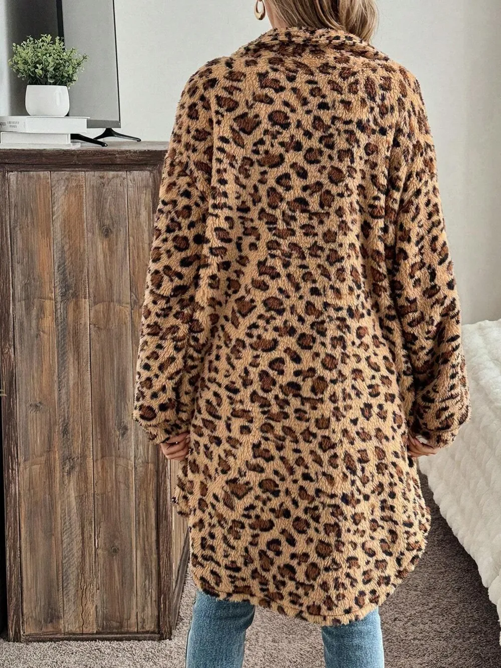 Leopard Button Up Long Sleeve Fuzzy Coat, image 4