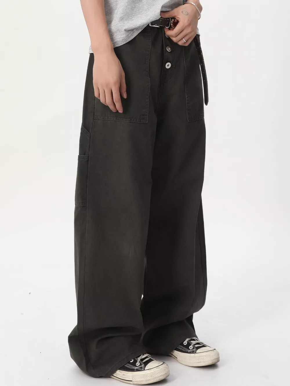 Men's Button Fly Wide Leg Cargo Pants, image 2