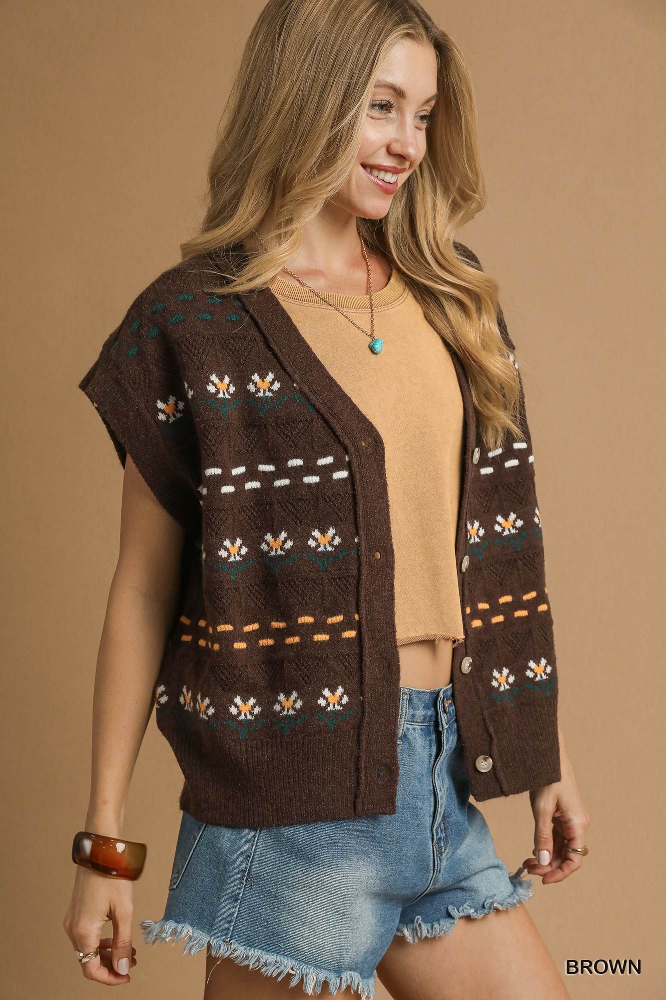 Button-Down Knit Vest with Floral Pattern, image 3