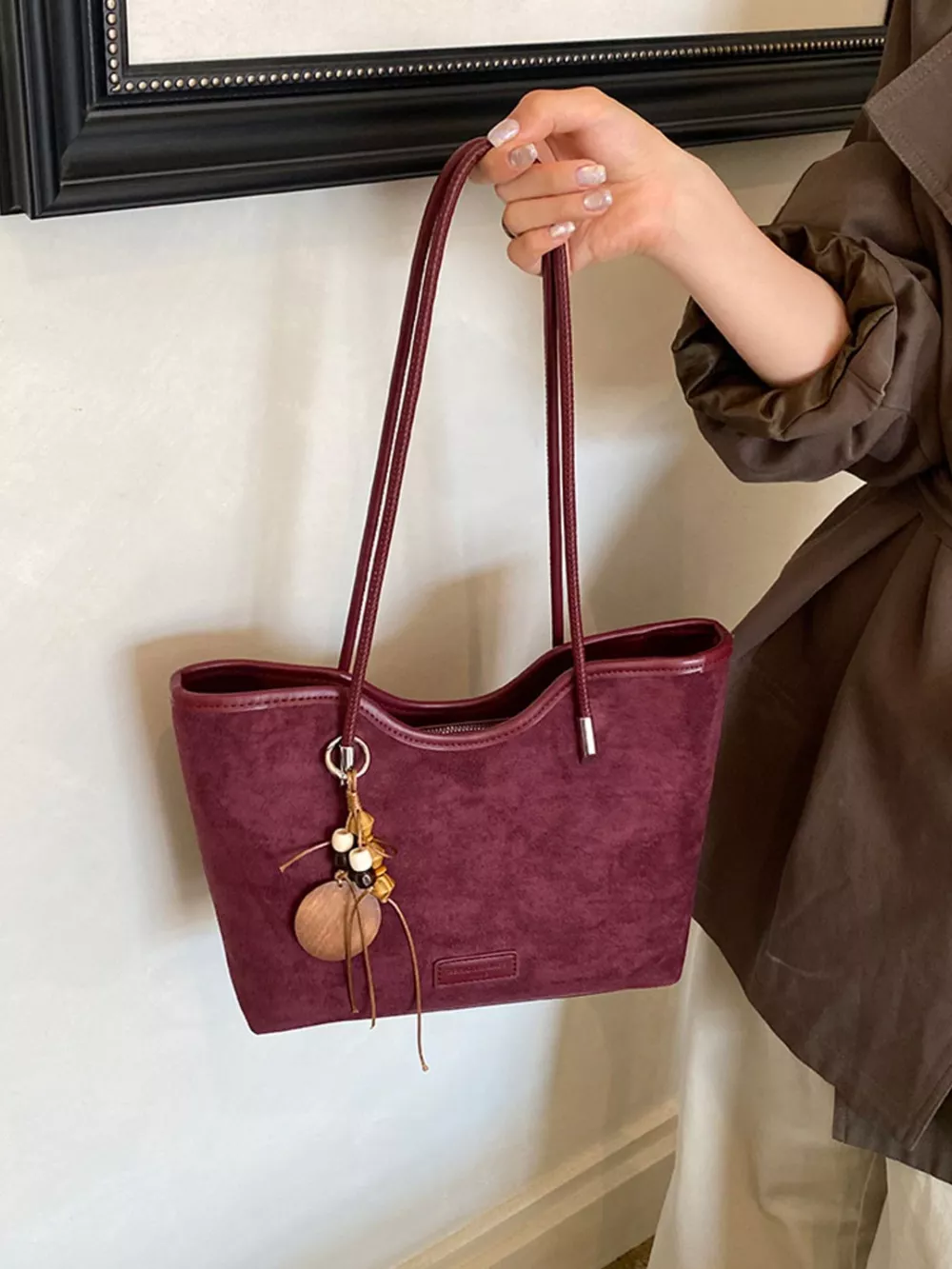 Solid Suede Shoulder Bag, image 4