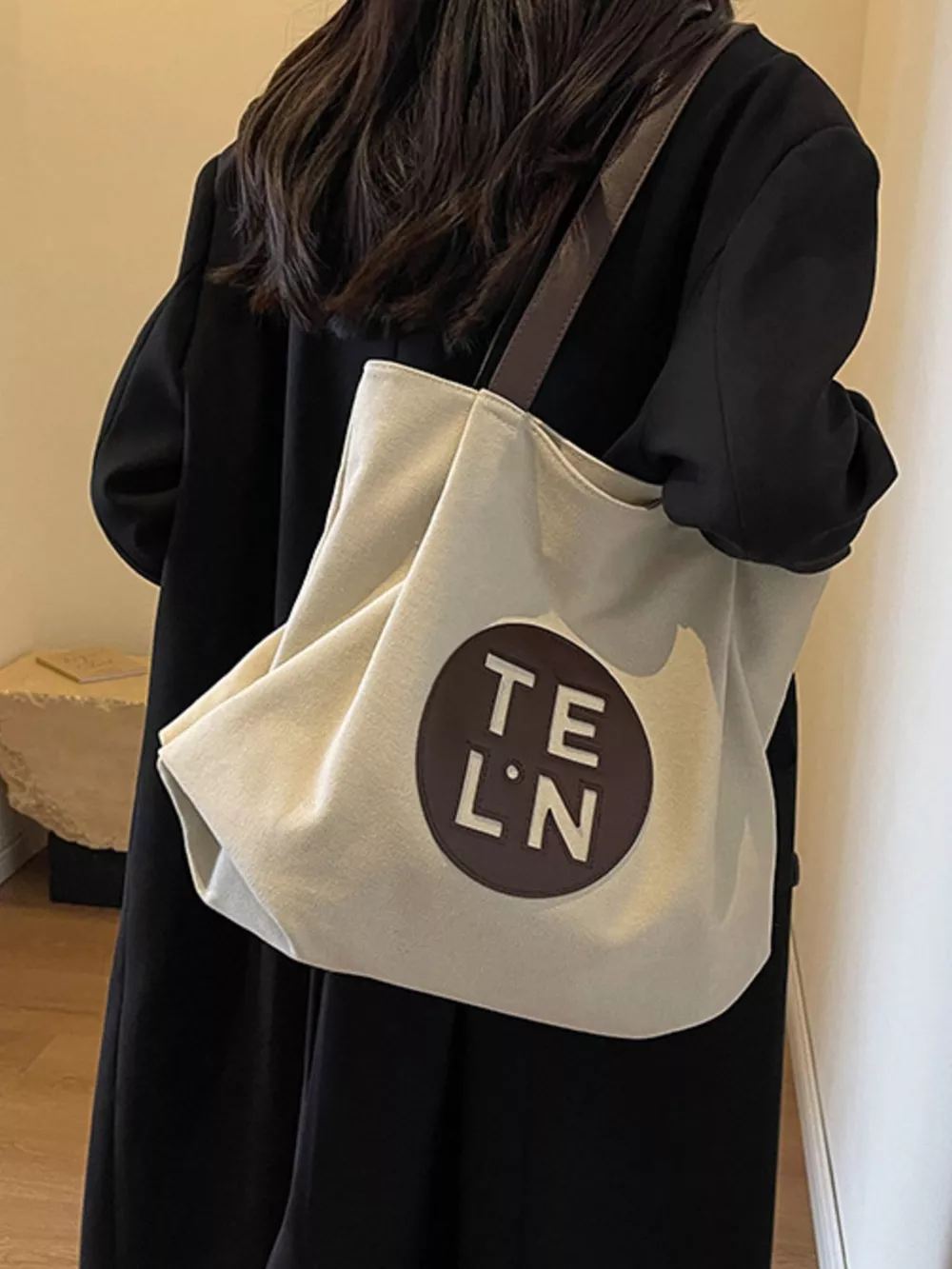 Contrast Canvas Shoulder Bag, image 4